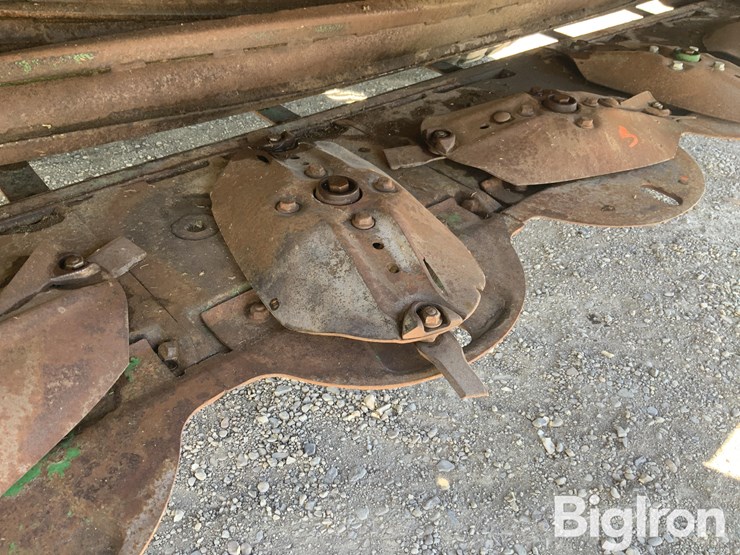 2015-john-deere-w235-image-20