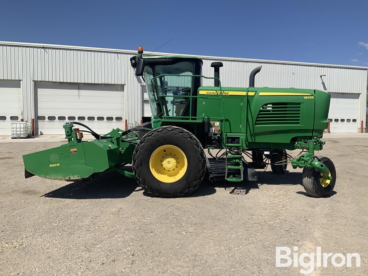 2015-john-deere-w235-image-8