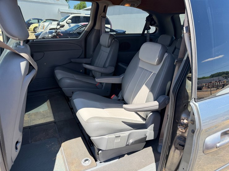 2007-dodge-grand-caravan-image-80