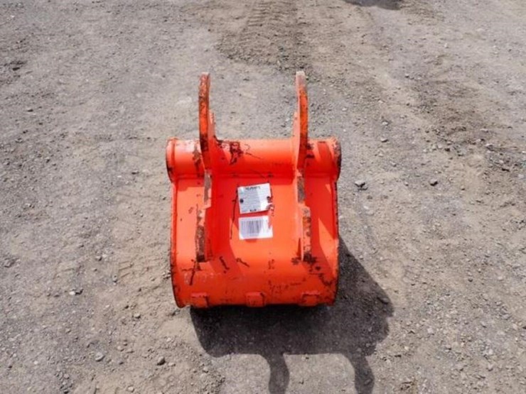 2022-kubota-kx033-4-image-74