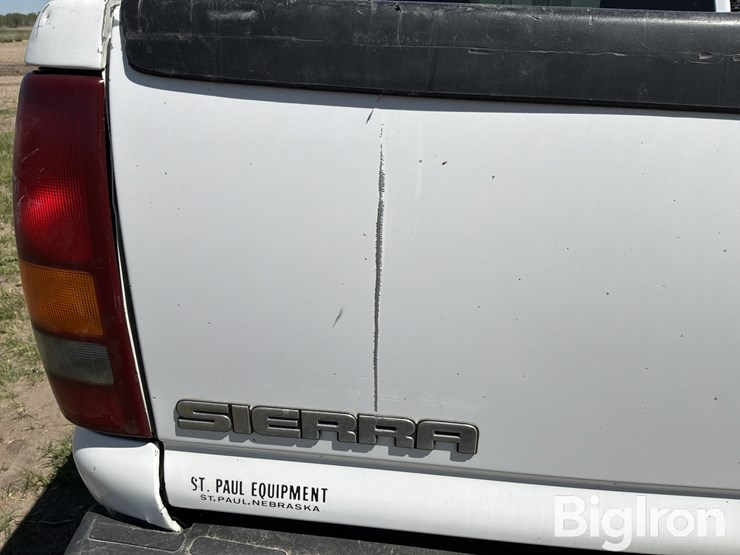 2002-gmc-sierra-1500-image-20