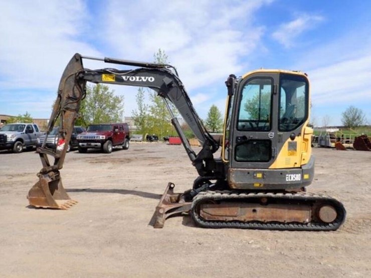 2015-volvo-ecr58d-image-7