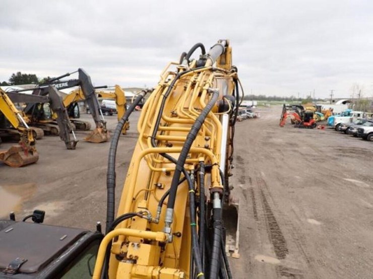 2013-caterpillar-321d-lcr-image-44