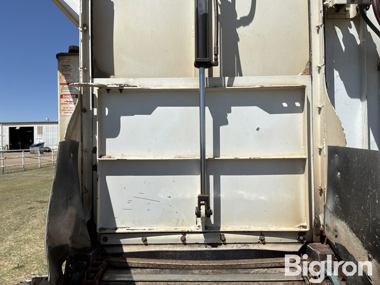laird-db-1805-delivery-box-for-feed-truck-image-13