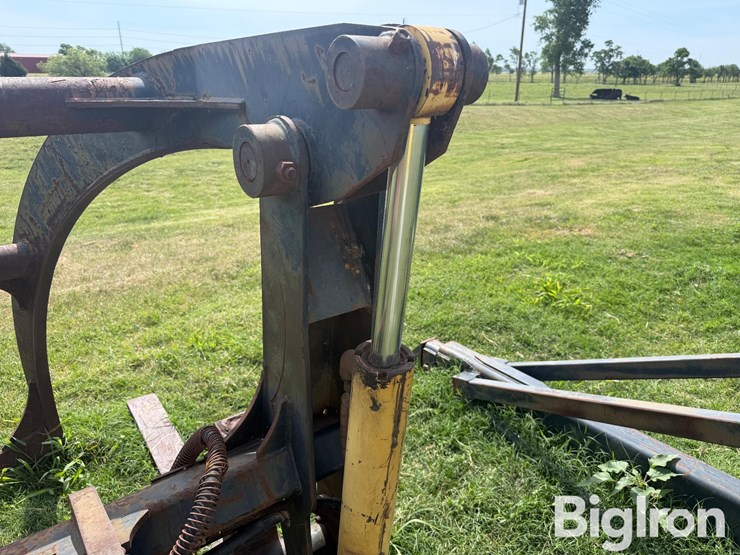 caterpillar-forestry-grapple-image-11
