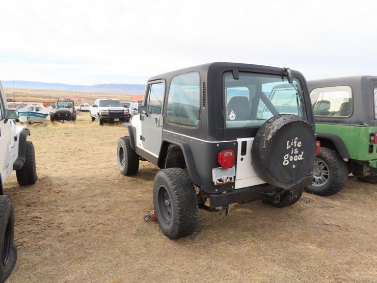 1990-jeep-wrangler-image-5