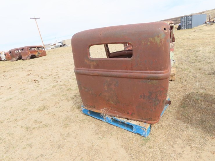 1930's-dodge-pickup-cab-for-project-image-4