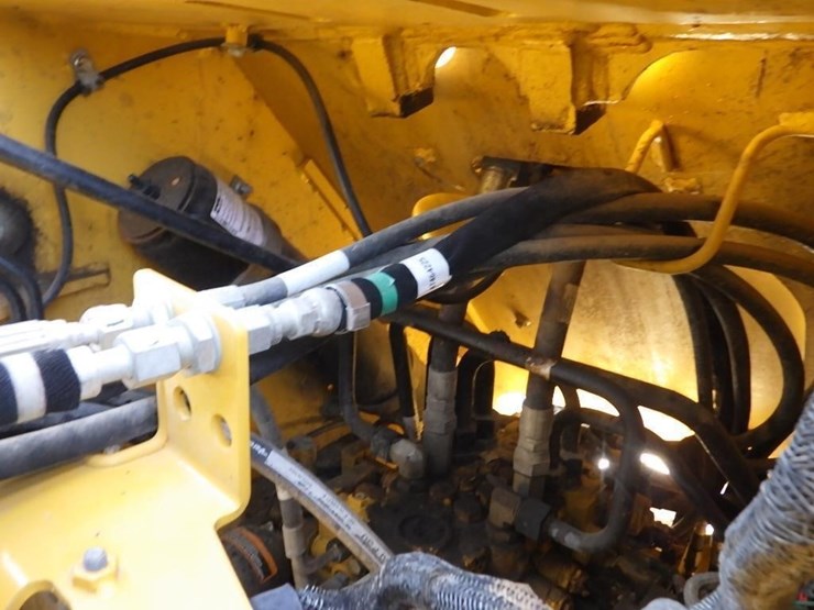 2023-john-deere-544-image-27
