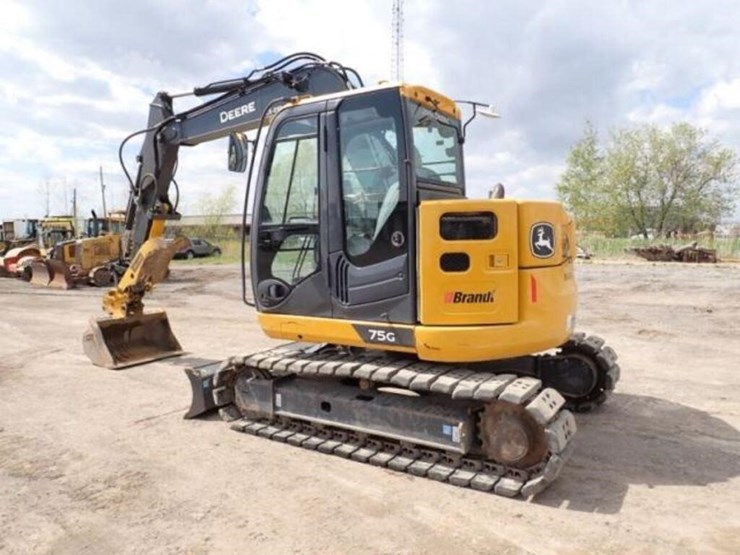 2022-deere-75g-image-5