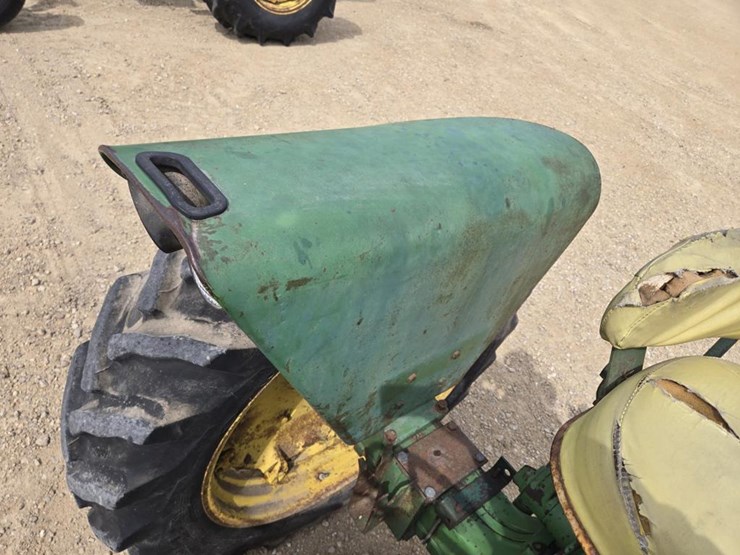 2010-john-deere-2010-image-10