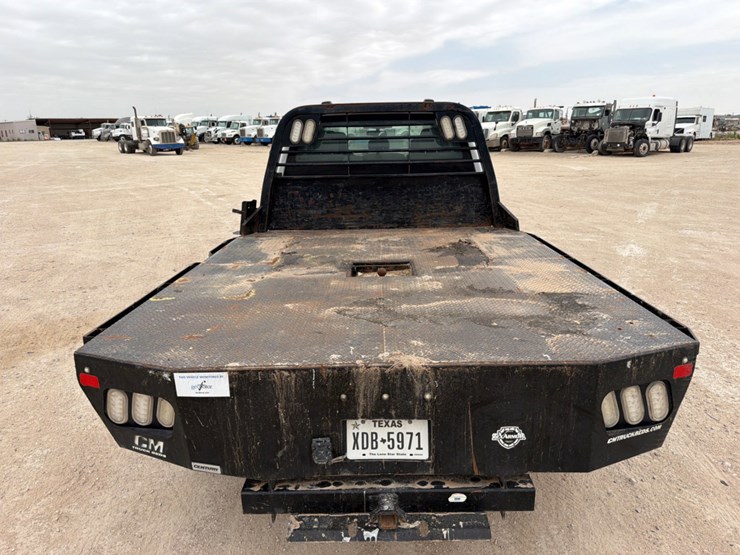 2021-ford-f350-image-5