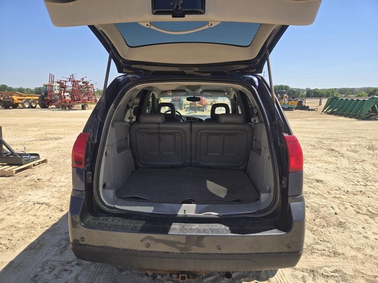 2003-buick-rendezvous-image-16