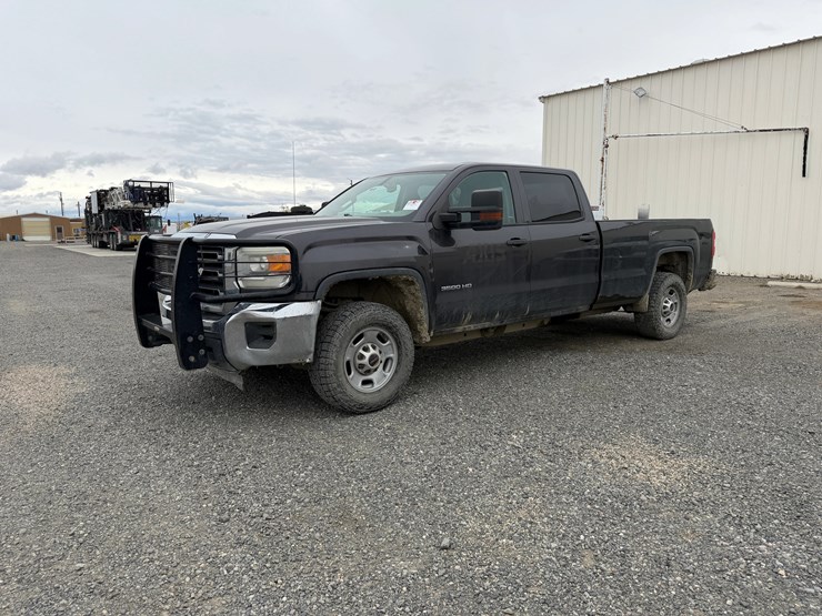 2015-gmc-sierra-3500hd-image-2