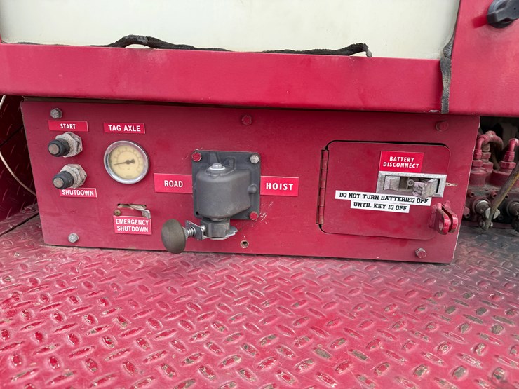 2014-cummins-qsx15-image-21