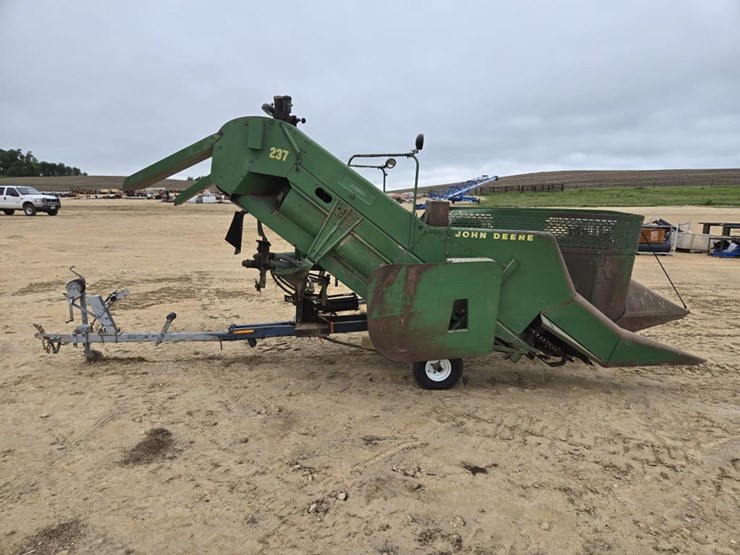 john-deere-237-image-5