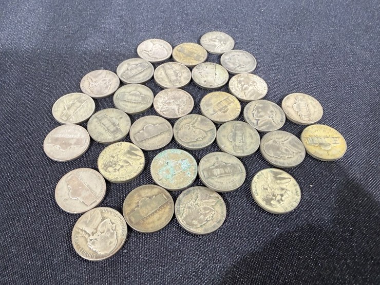 #36165-•-1942-1945-world-war-ii-silver-nickels,-35%-silver,-qty-30-image-2