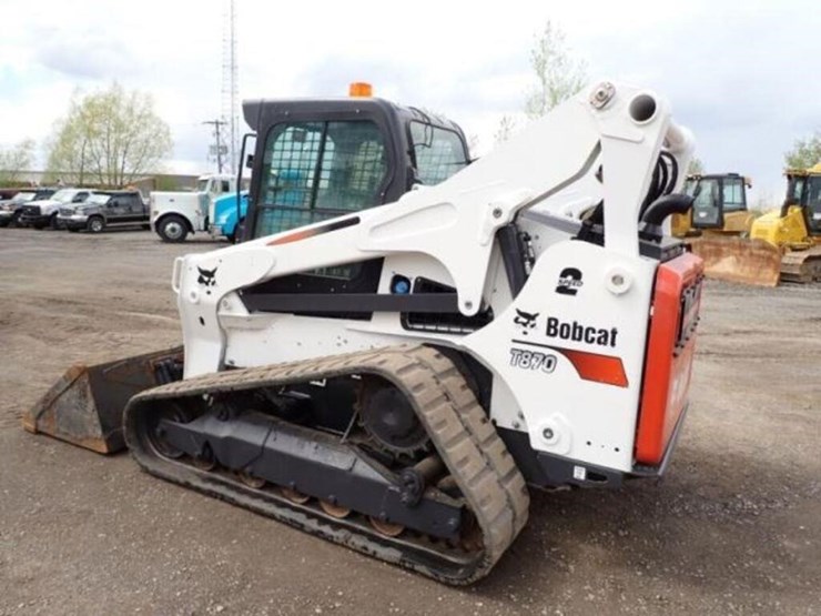 2021-bobcat-t870-image-7