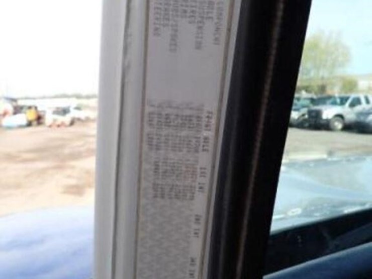 2013-western-star-4900sb-image-10