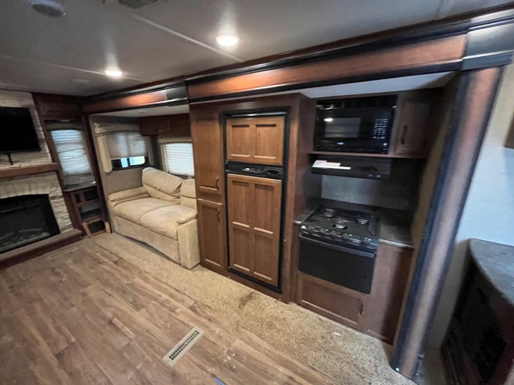 2016-jayco-jay-flight-camper-image-15