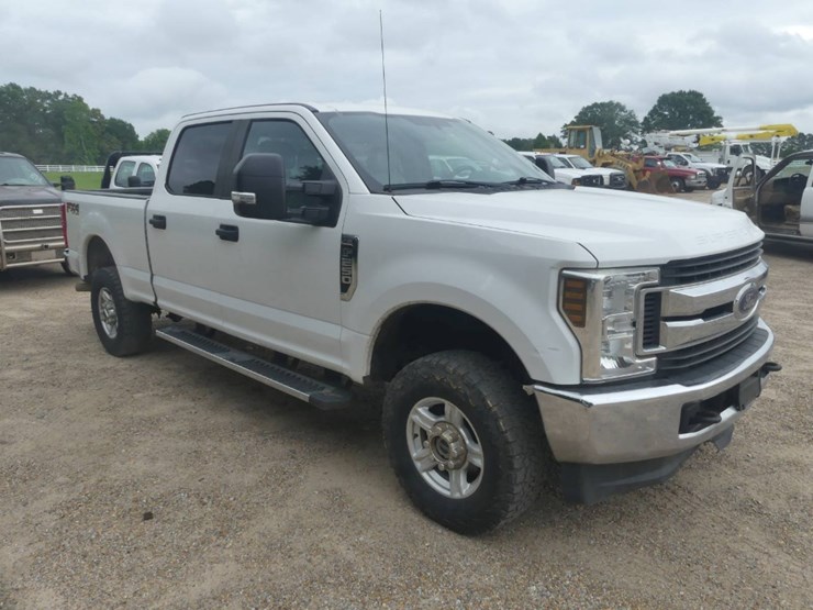 2019-ford-f250-image-2