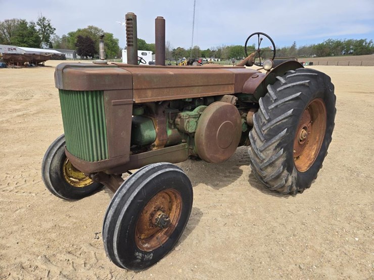 1950-john-deere-1950-image-3