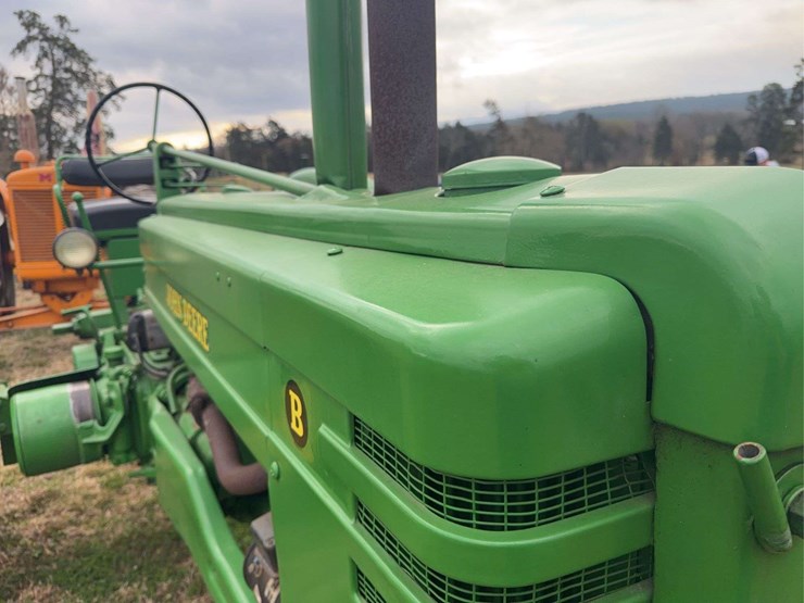 john-deere-b-image-9