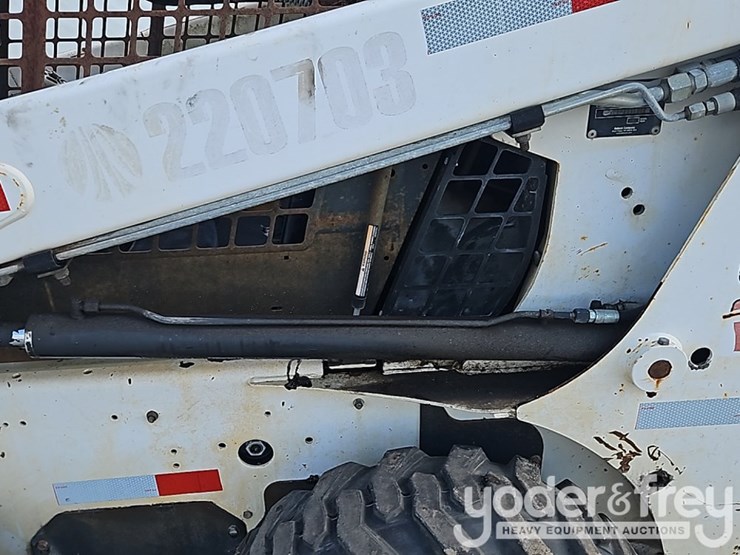 bobcat-s160-image-16