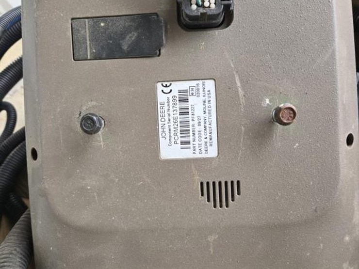 john-deere-569-premium-image-23
