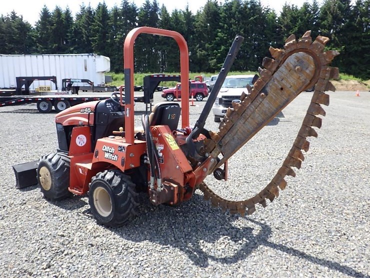 2011-ditch-witch-rt45-image-7