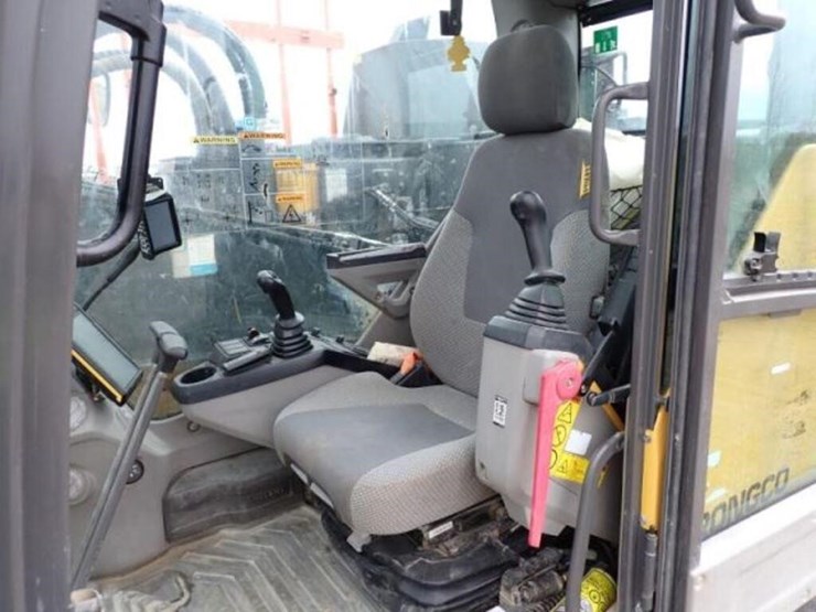 2018-volvo-ecr355el-image-23