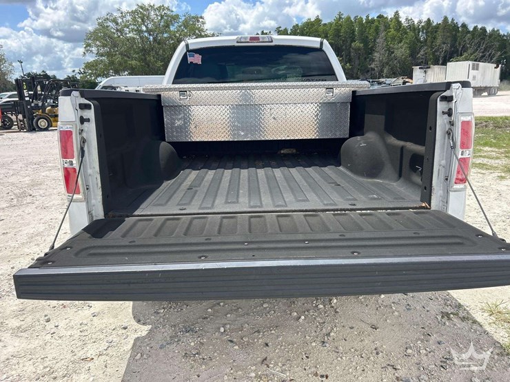 2013-ford-f150-image-24