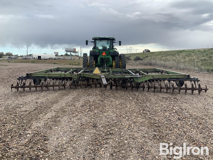 john-deere-331-image-6