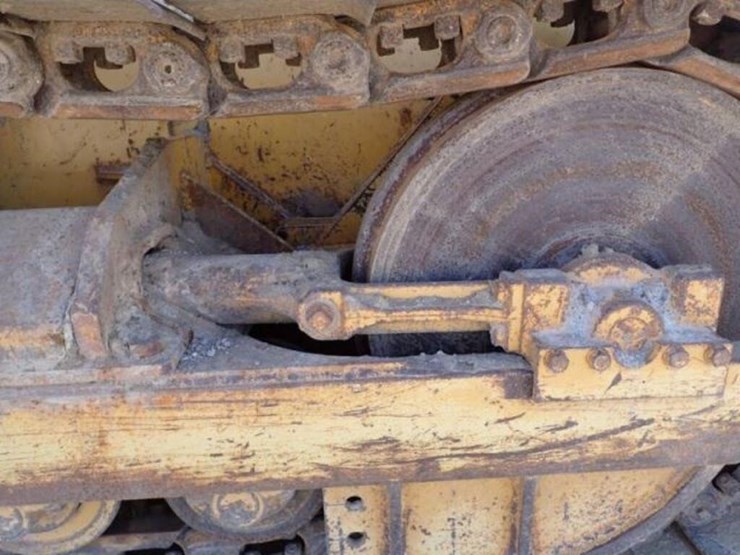 2005-deere-450j-lt-image-47