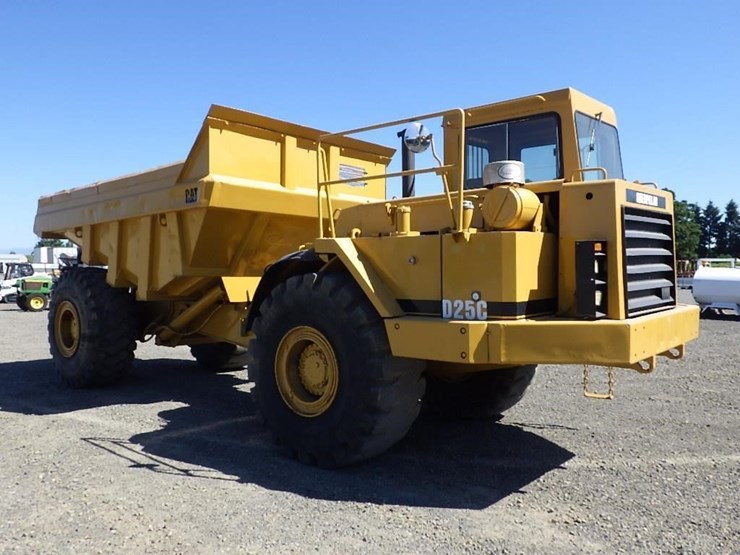 1985-caterpillar-d25c-image-3