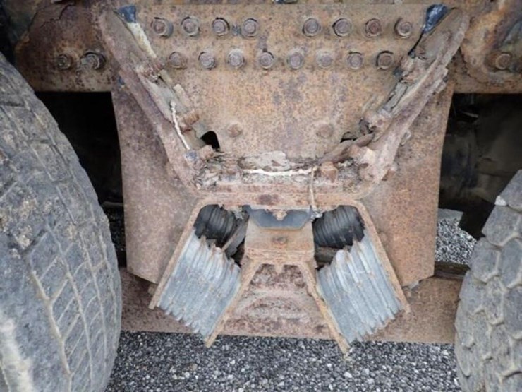inoperable-2007-supervac-2000-on-2007-mack-ct713-1-image-66