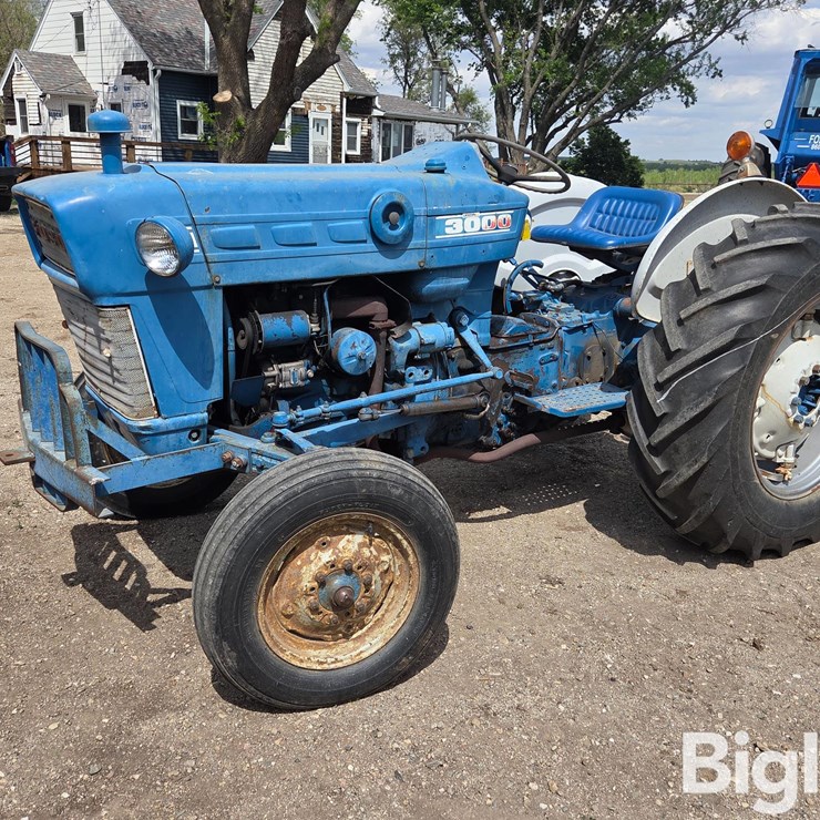1967 FORD 3000