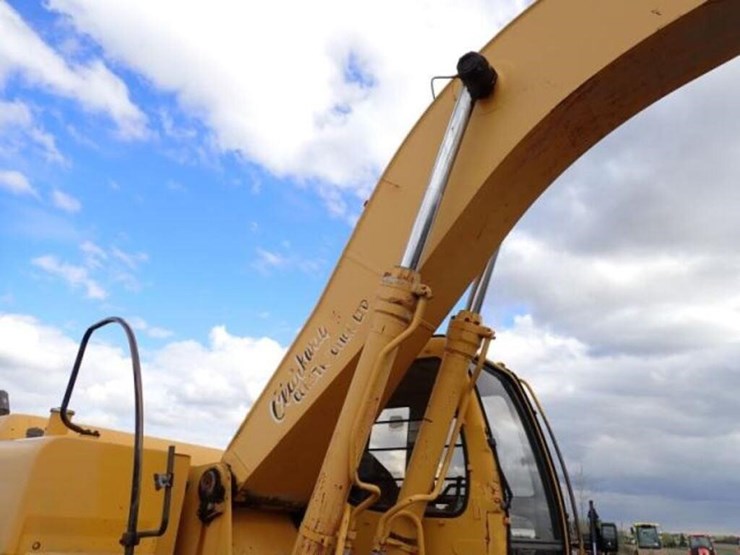 2001-deere-270-lc-image-35