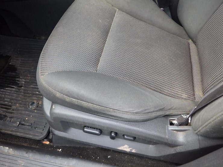 2013-ford-edge-image-24