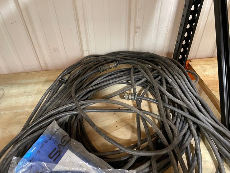 #4557-•-welding-data-cable-with-replacement-lenses-image-2