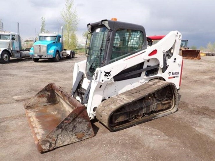2021-bobcat-t770-image-1