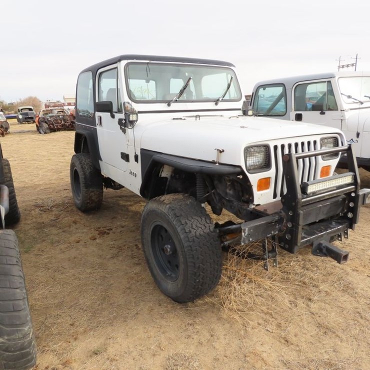 1990 JEEP WRANGLER