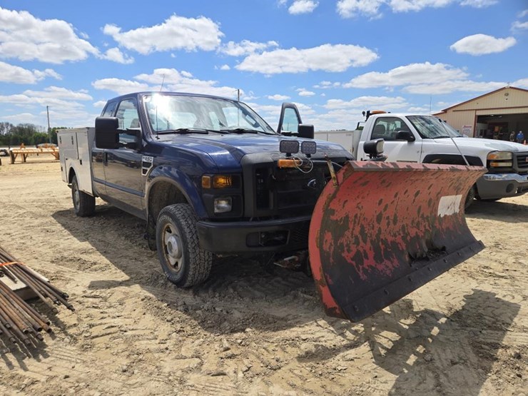 2008-ford-f250-image-25