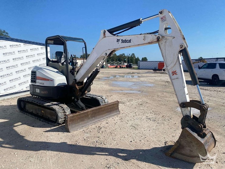 2019-bobcat-e50-image-2