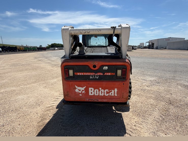 2016-bobcat-s770-image-6