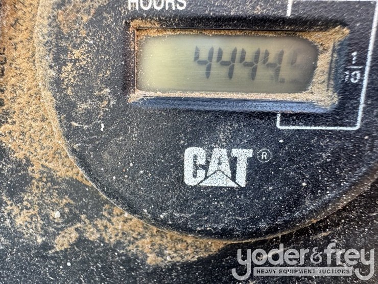 2016-cat-304e2-image-4
