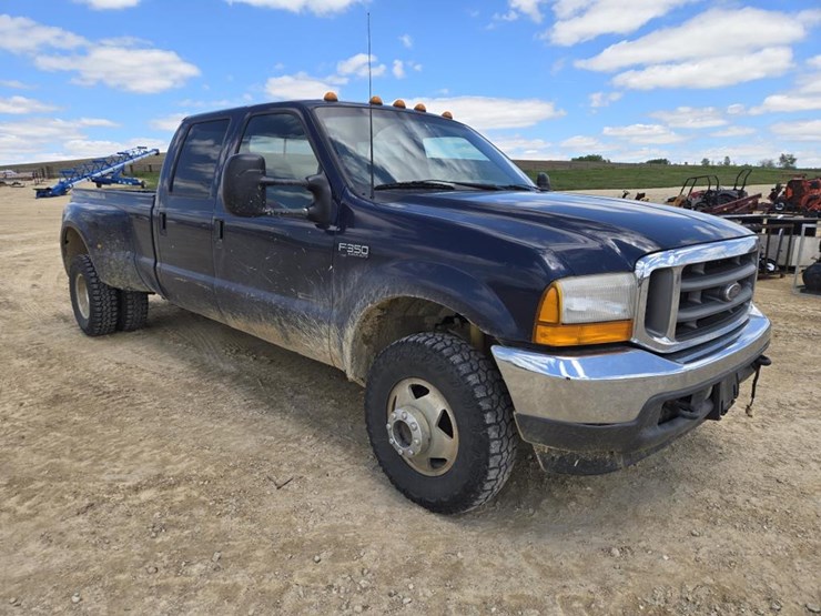 2001-ford-f350-image-26