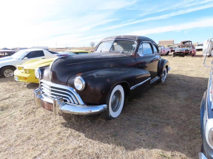 1946-oldsmobile-coupe-image-3