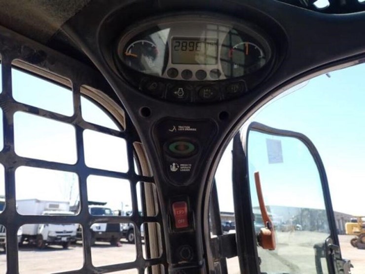 2018-bobcat-s650-image-11