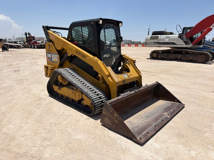 2019-caterpillar-289d-image-3