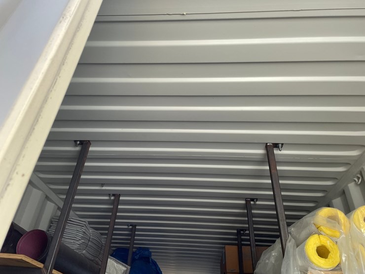 #4532-•-40'-high-cube-shipping-container-image-4